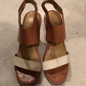 SIZE 6: dolce vita leather heel